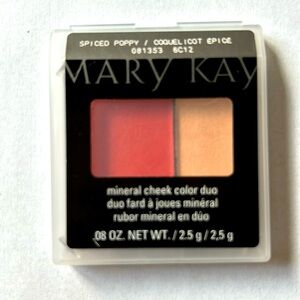 Mary Kay Mineral Cheek Color Duo Color Spiced Poppy NIB